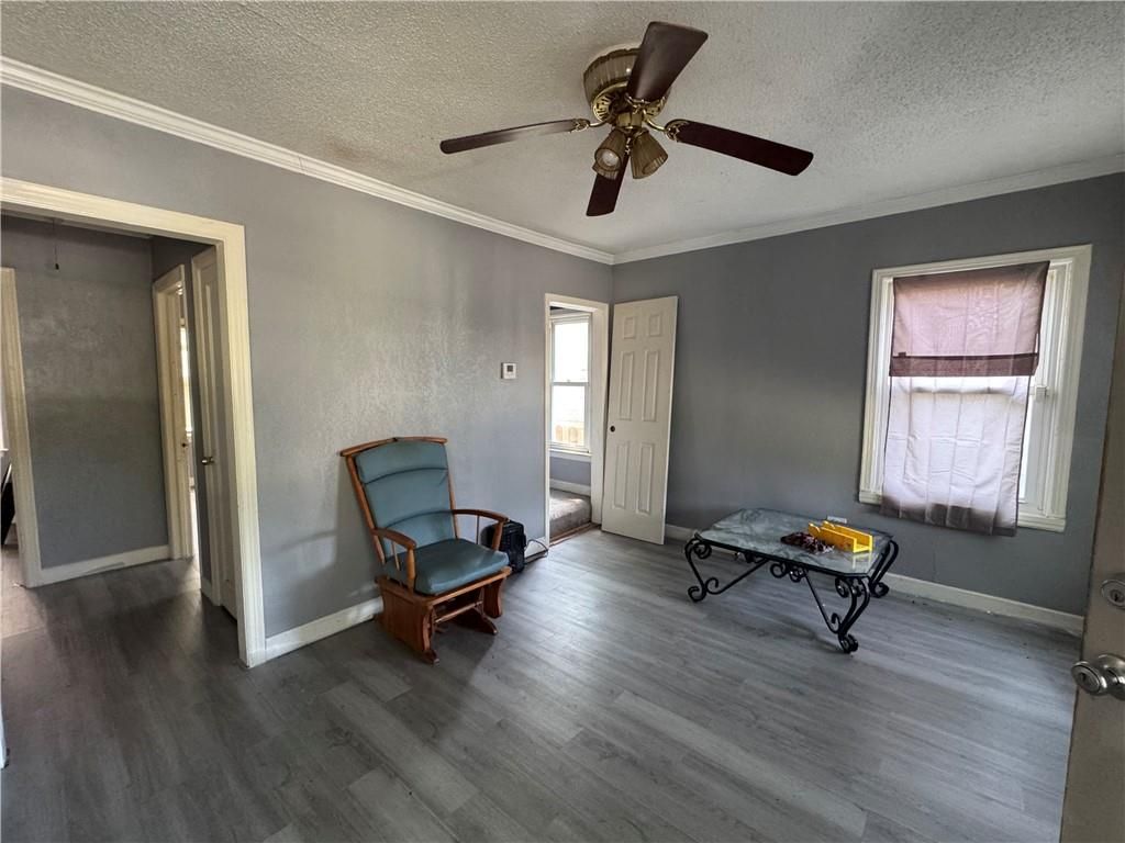 Photo of 445 N Quincy Avenue, Kansas City, MO 64123 (MLS # 2632573)