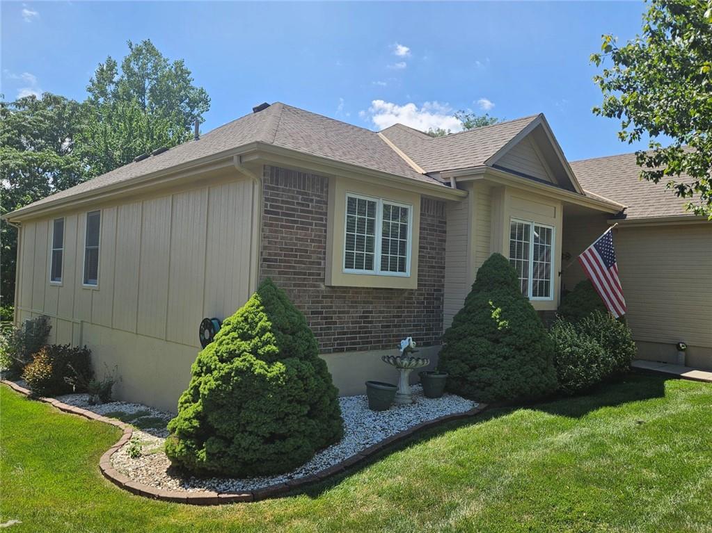 1915 Meadowlark Drive