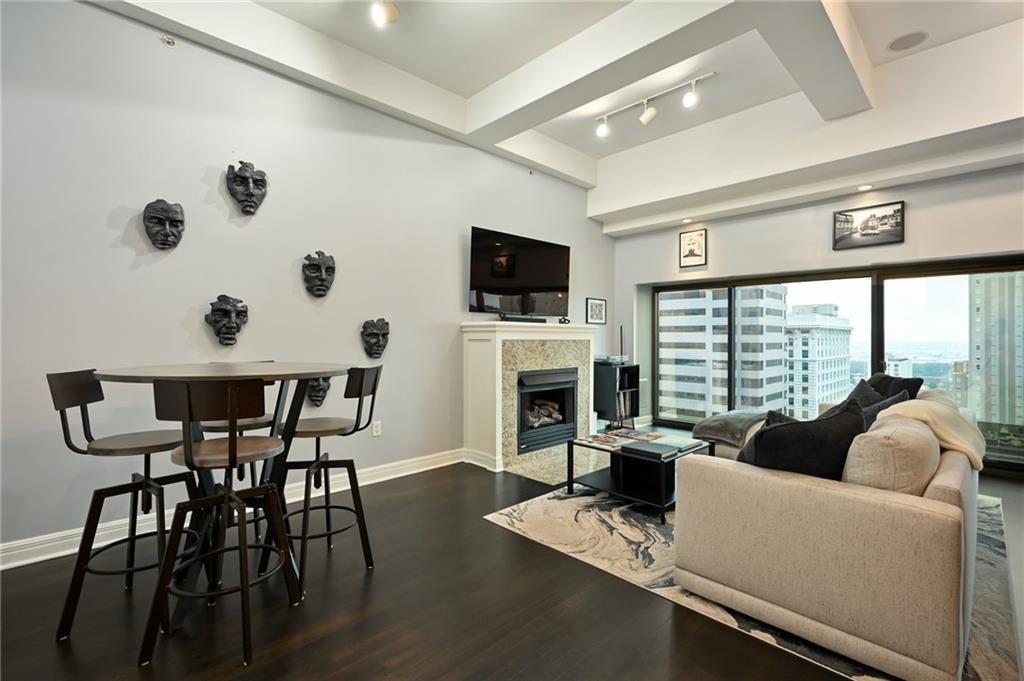 1101 Walnut Street 1402