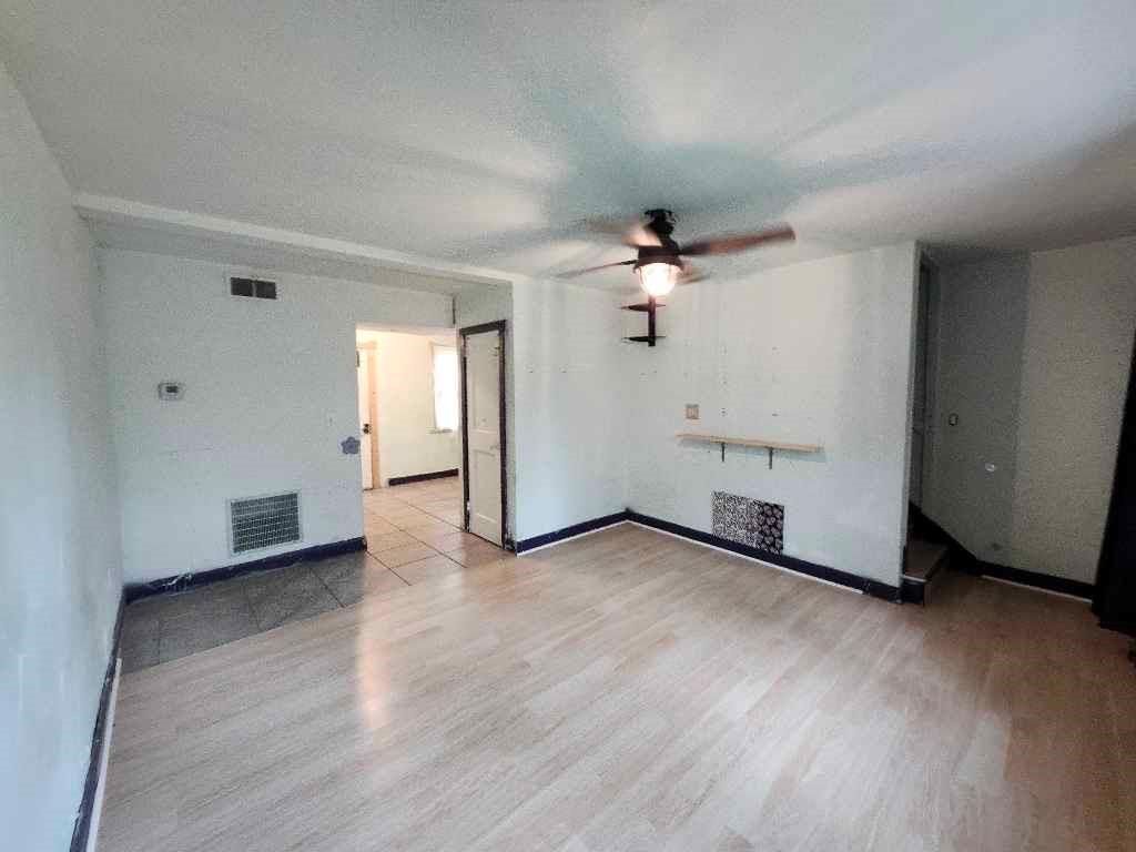 Photo of 775 Manorcrest Drive, Kansas City, KS 66101 (MLS # 2618971)