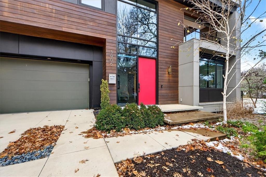 3906 W 69th Street
