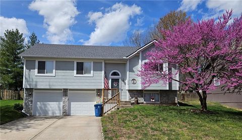 1832 Mourning Dove Drive, Liberty, MO 64068 - MLS#: 2541106