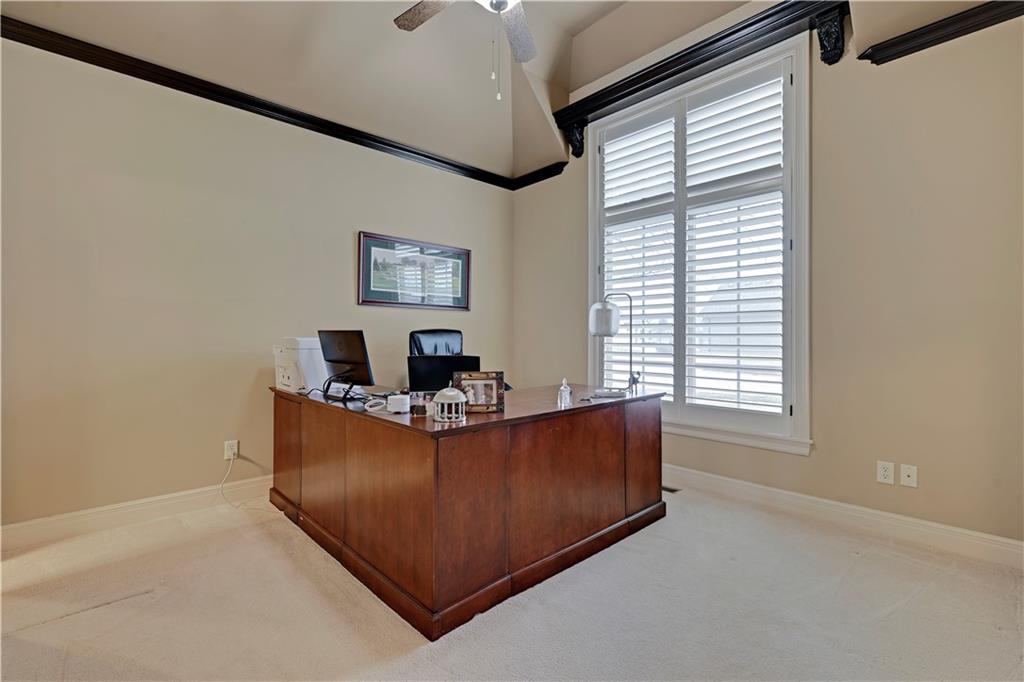 1700 NE Woodland Shores Lane