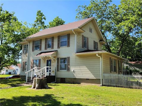 528 S 2nd Street Independence KS 67301