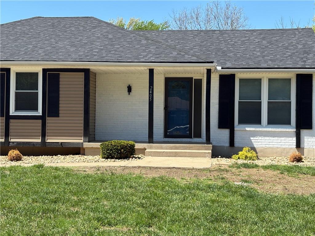 2405 SW Madrid Court