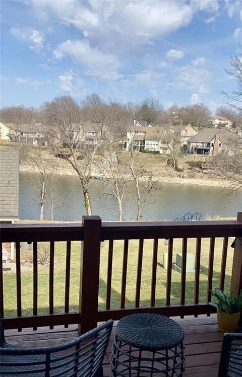 210 NE Bayview Drive, Lee\'s Summit, MO 64064 - #: 2597546