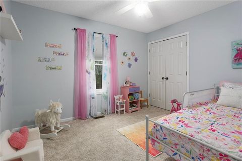 Tiny photo for 1550 Dover Court, Liberty, MO 64068 (MLS # 2613824)