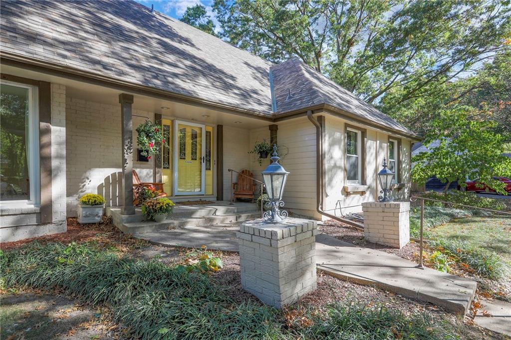 9504 W 104th Street