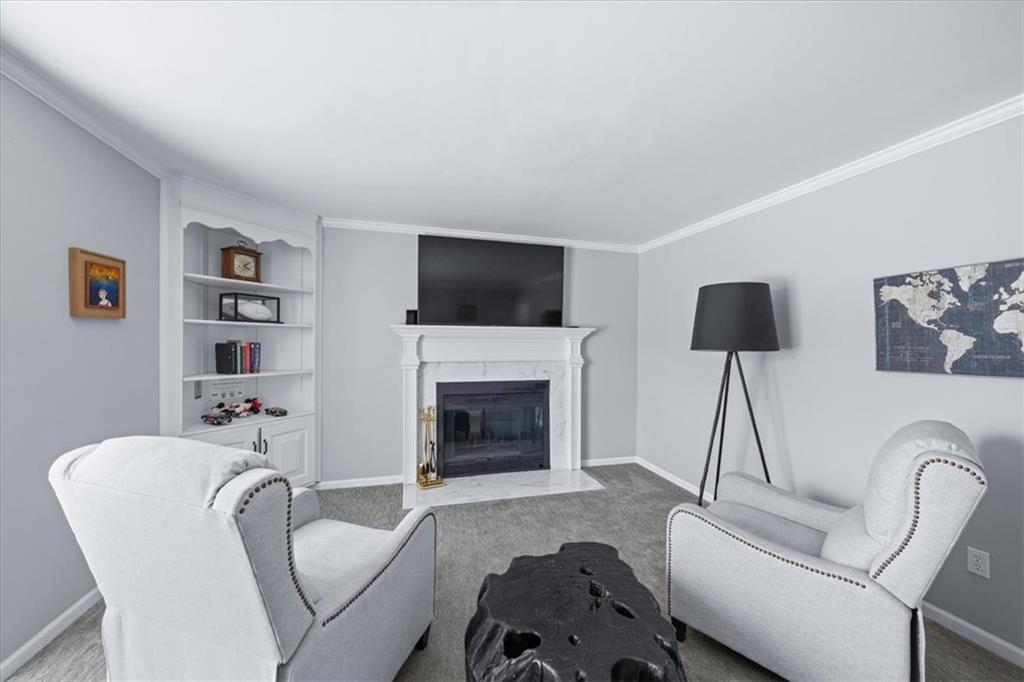 4300 W 125th Terrace