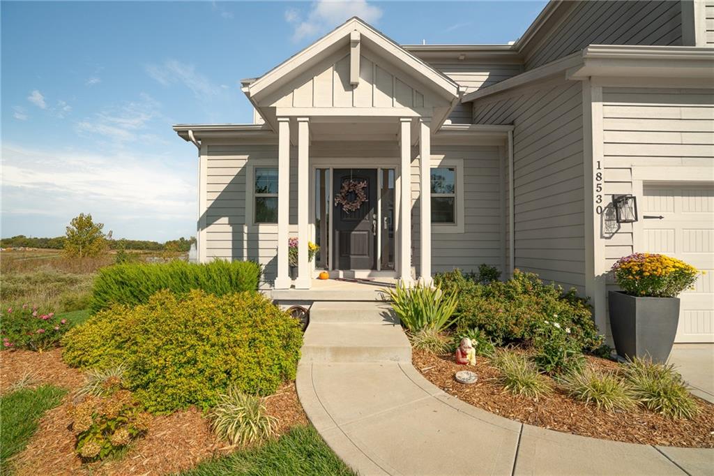 18530 W 194th Terrace