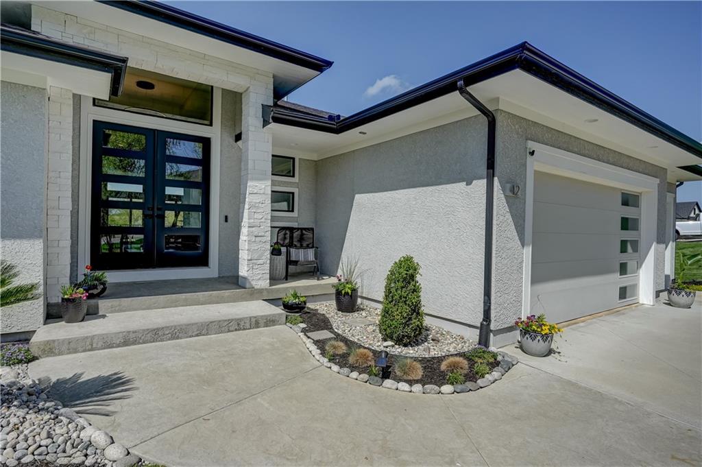 42 Bison Falls Circle