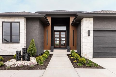 4423 W 136th Street Leawood KS 66224