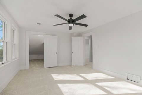 Tiny photo for 730 W College Street, Liberty, MO 64068 (MLS # 2621203)
