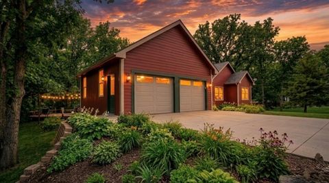 26550 Waverly Road Paola KS 66071