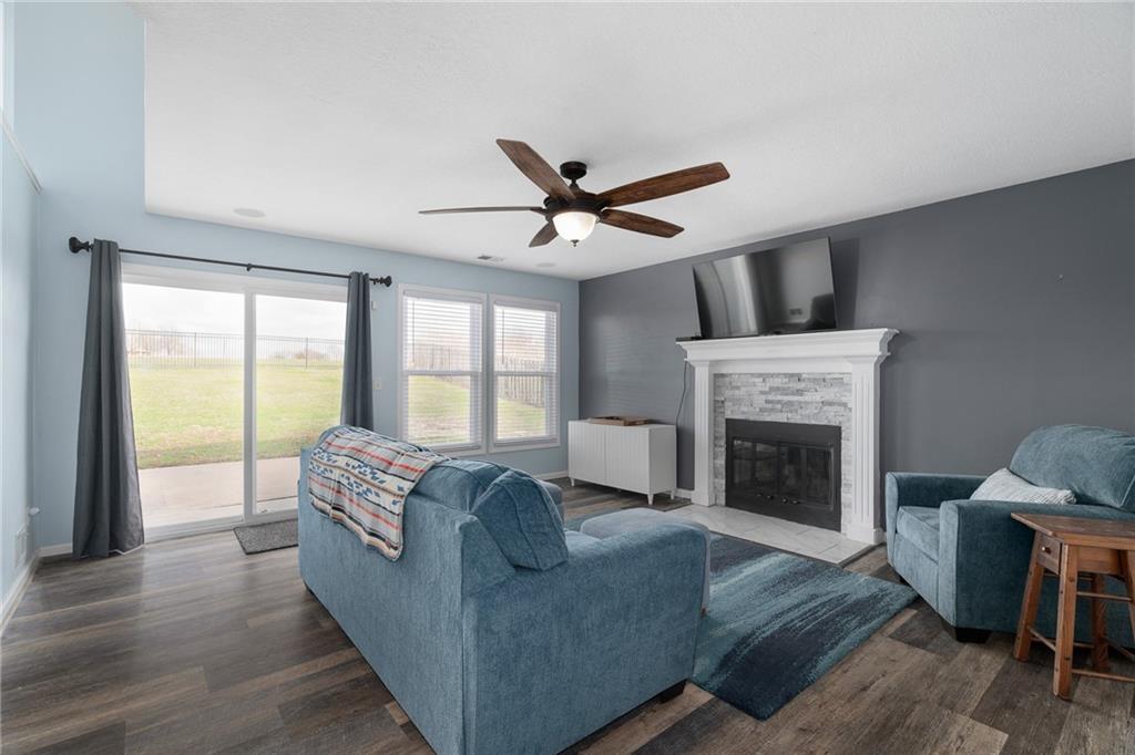 15604 Pebble Terrace