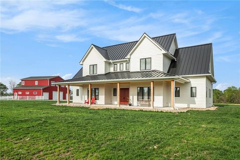 4810 NE 137th Street Smithville MO 64089