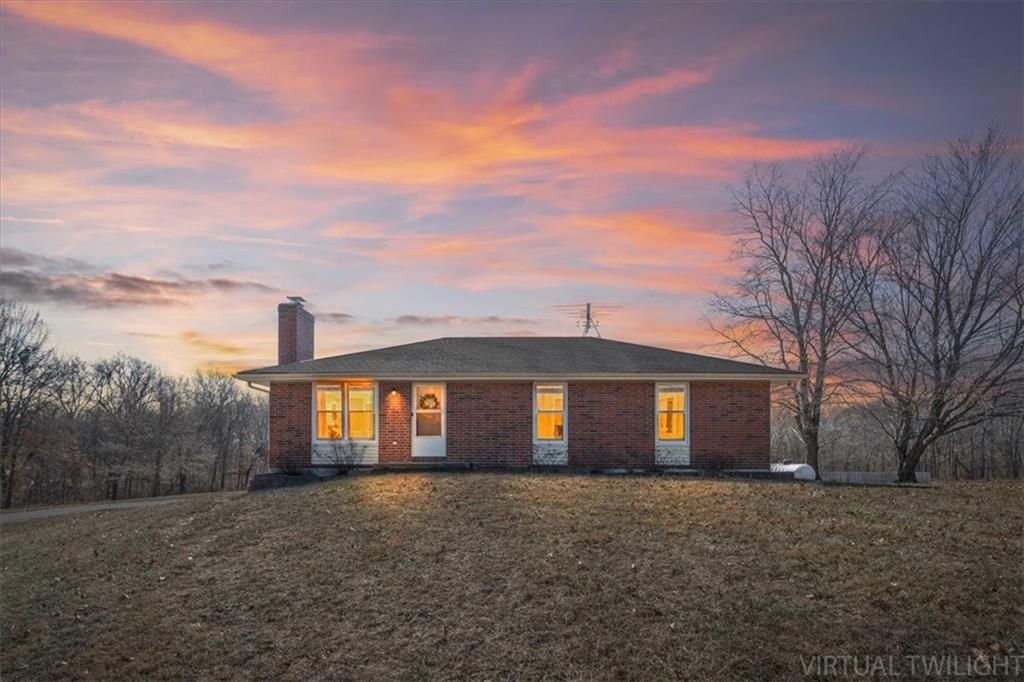 Photo of 9007 Dry Dock Drive, Liberty, MO 64068 (MLS # 2603536)