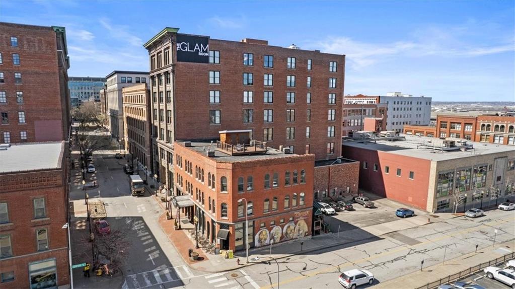 308 W 8th Street 712