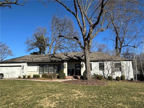 3800 W 84th Terrace Prairie Village KS 66206