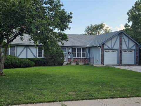 Photo of 1121 W Elm Terrace, Olathe, KS 66061 (MLS # 2631589)