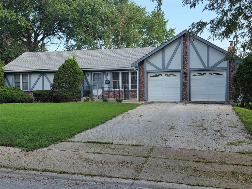 1121 W Elm Terrace