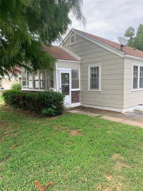 Photo of 2315 S Maywood Avenue, Independence, MO 64052 (MLS # 2635934)