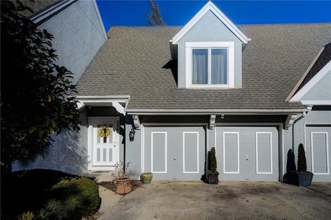 236 SW Raintree Drive, Lee\'s Summit, MO 64082 - #: 2592582