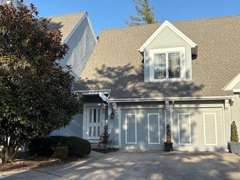 236 SW Raintree Drive Lee's Summit MO 64082