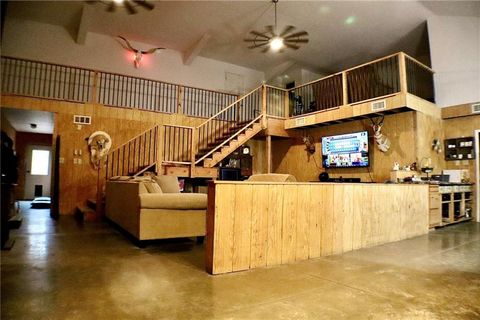 27212 E 307th Street Harrisonville MO 64701