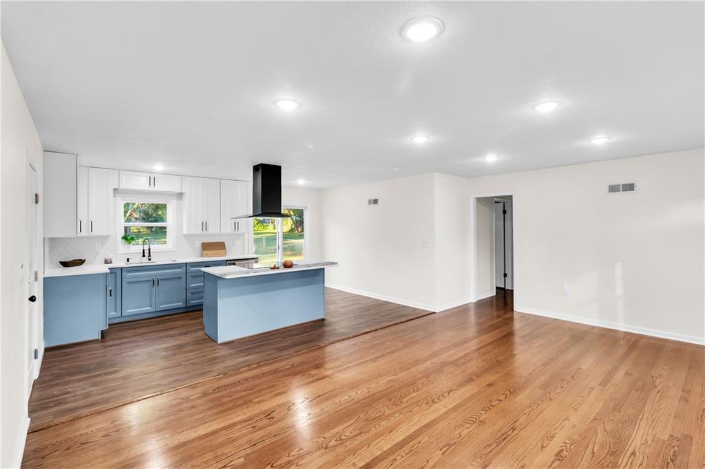 3716 W 48th Street