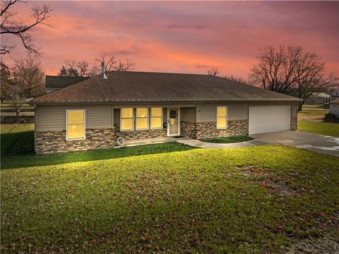 401 N Ritchie Street, Hamilton, MO 64644 - MLS#: 2592519