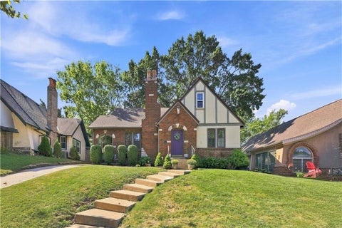 321 E 69th Street, Kansas City, MO 64113 - MLS#: 2640245