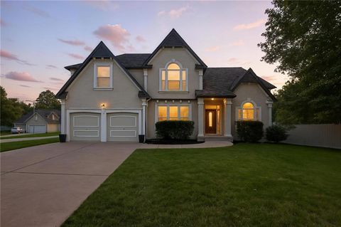 5829 Manor Lane Parkville MO 64152