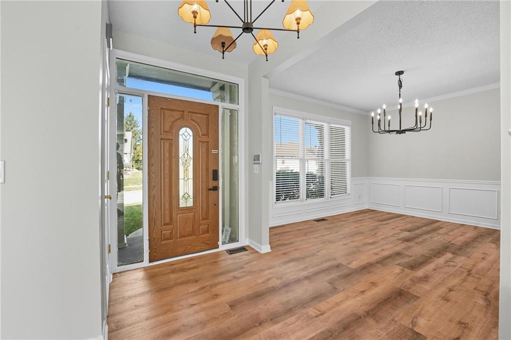 5829 Manor Lane