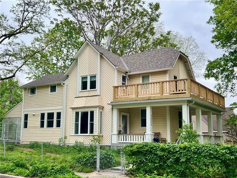 3400 Thompson Avenue Kansas City MO 64124