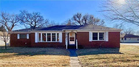 102 E Mckay Street, Frontenac, KS 66763 - MLS#: 2596697