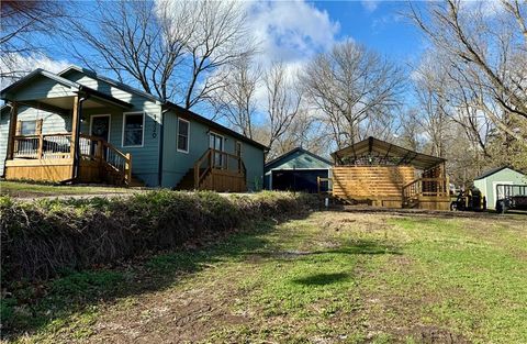 1320 Pacific Avenue, Osawatomie, KS 66064 - MLS#: 2606102