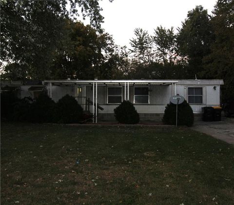 Photo of 305 W Benton Street, Savannah, MO 64485 (MLS # 2582900)