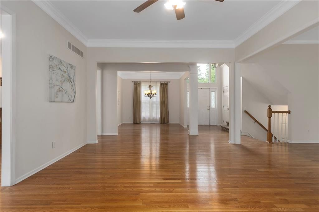 Photo of 12707 W 122nd Street, Overland Park, KS 66213 (MLS # 2618321)