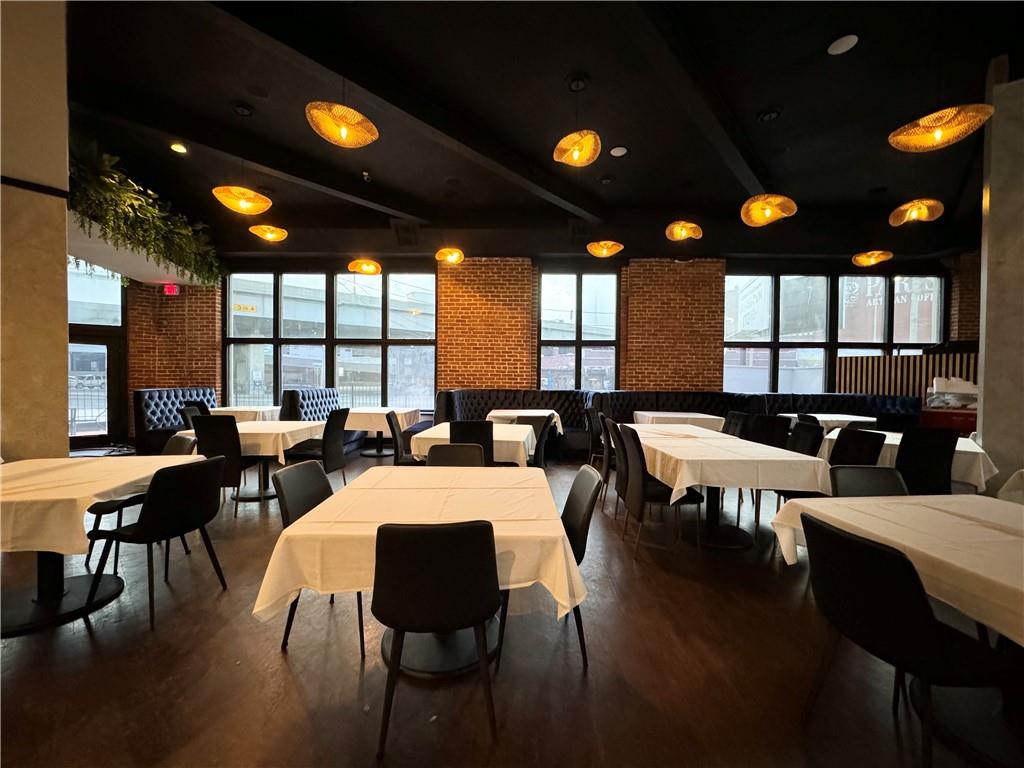 700 Southwest Boulevard