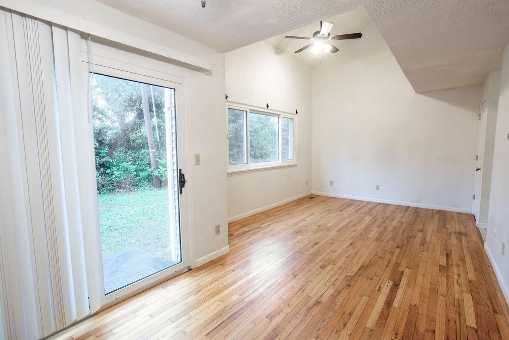 255 N Michigan Street 1-2