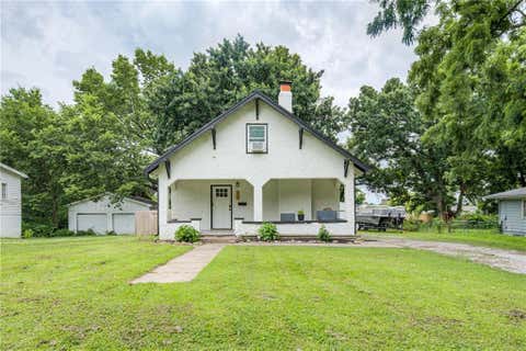 Photo of 6033 Edith Avenue, Kansas City, KS 66104 (MLS # 2628359)