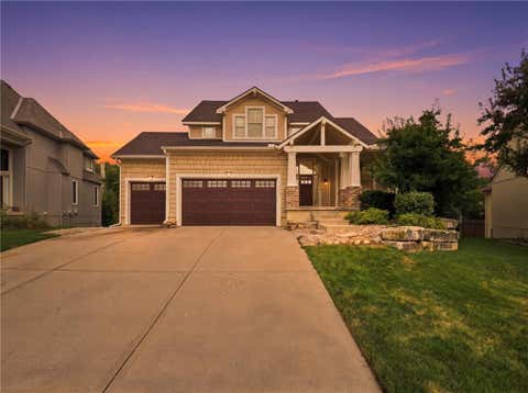 Photo of 5415 W 161st Terrace, Overland Park, KS 66085 (MLS # 2637724)