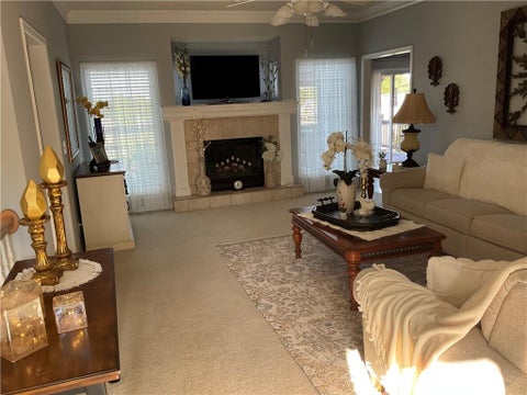 MLS: 2638939