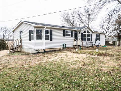 7311 SE Berryton Road Berryton KS 66409