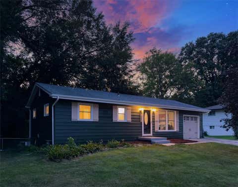 Tiny photo for 1002 S Main Street, Liberty, MO 64068 (MLS # 2636335)