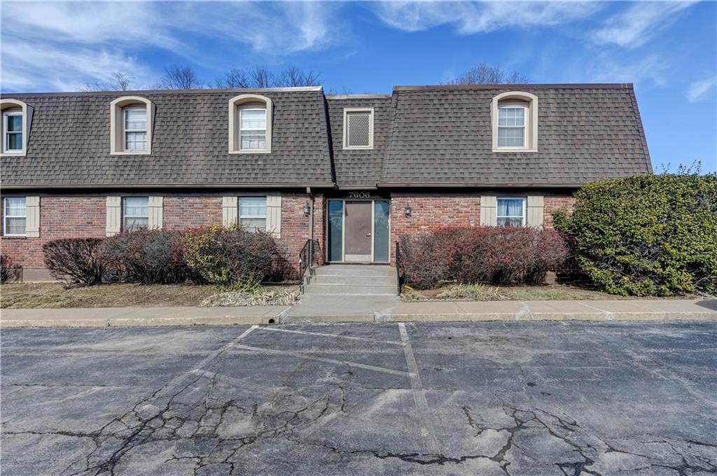 Overland Park, Kansas 66202, United States, 1 Bedroom Bedrooms, ,1 BathroomBathrooms,Residential,Active,11896