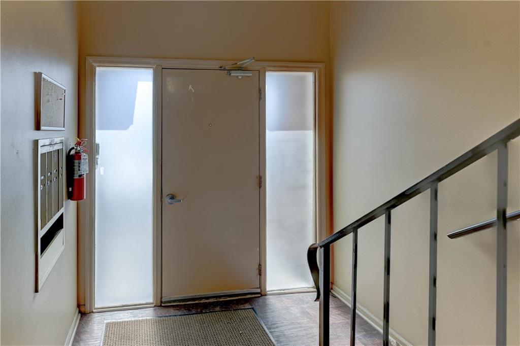 Overland Park, Kansas 66202, United States, 1 Bedroom Bedrooms, ,1 BathroomBathrooms,Residential,Active,11896