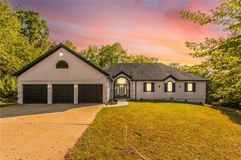 1619 Sunrise Drive Smithville MO 64089