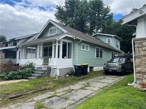 Photo of 5824 Wabash Avenue, Kansas City, MO 64130 (MLS # 2628466)